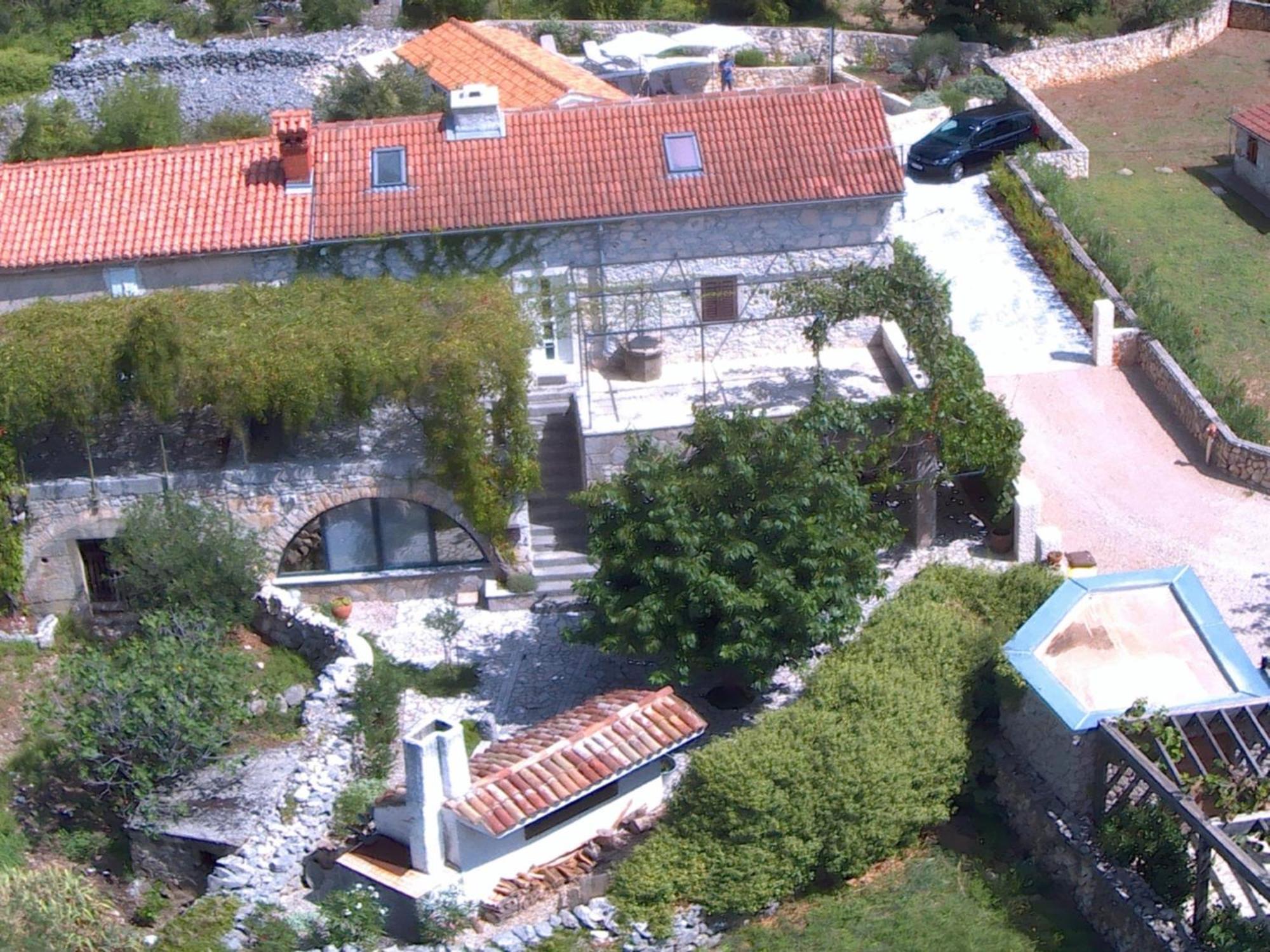 Villa Diny With Pool Pinezići Exterior foto